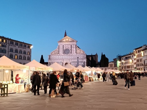 22.12 : Firenze - Città e Mercatini di Natale Mercatini di Natale