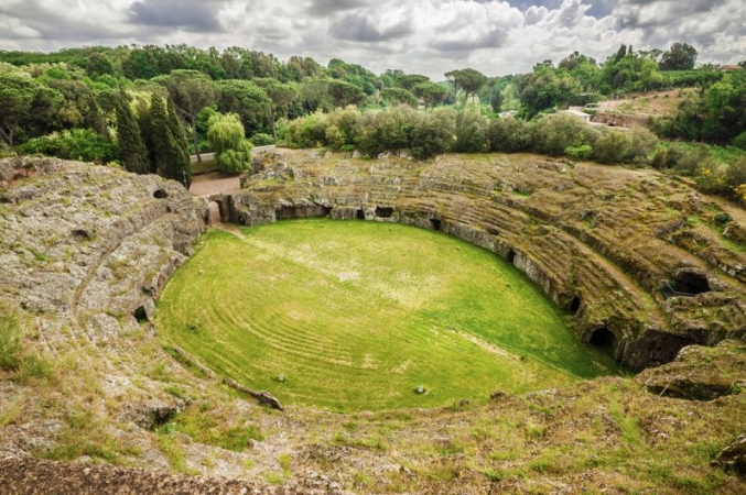 02.02: Sutri il borgo incantato - parco archeologico e palazzo Doebbing Gite 1 giorno